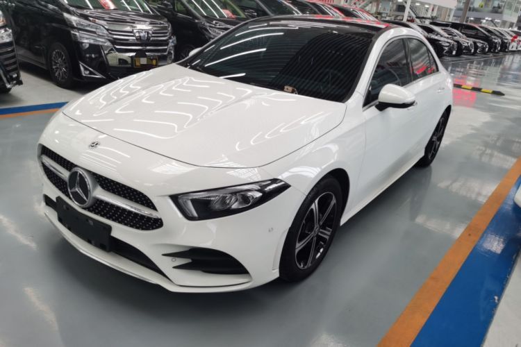 Used Mercedes-Benz A-Class 2022 Revised Version A 200 L Sport Sedan Fashionable Style Guazi used car, China used car export, Used car for sale, Used  cars, Cheapest cars for sale