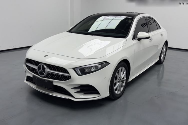 Used Mercedes-Benz A-Class 2022 A 200 L Sport Sedan Dynamic Model Guazi used car, China used car export, Used car for sale, Used  cars, Cheapest cars for sale