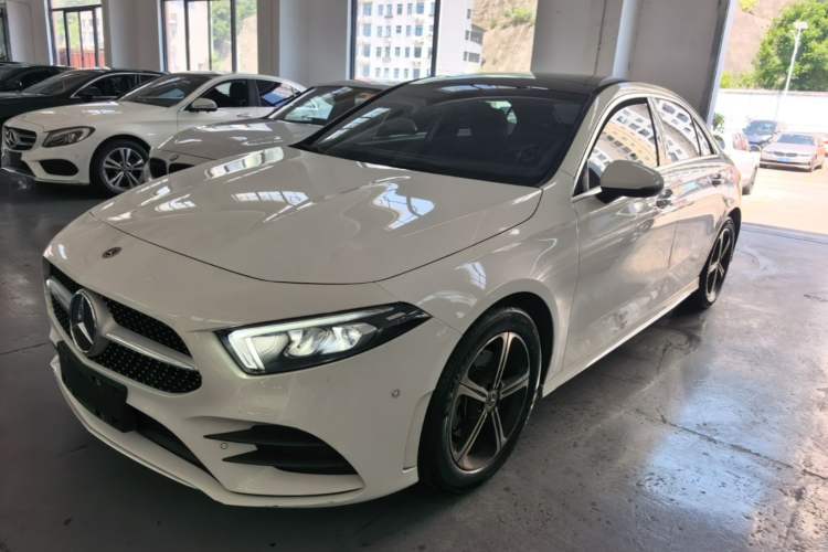 Used Mercedes-Benz A-Class 2022 Second Facelift A 200 L Sport Sedan Fashion Version Guazi used car, China used car export, Used car for sale, Used  cars, Cheapest cars for sale
