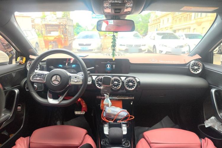 Used Mercedes-Benz A-Class 2022 Restyled A 200 L Sport Sedan Fashion Version Center Console