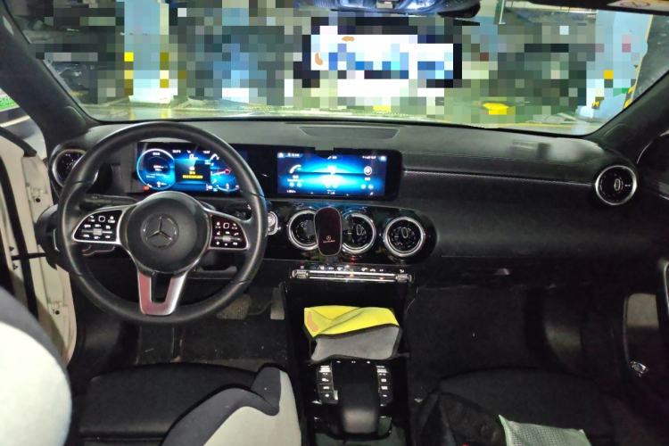 Used Mercedes-Benz A-Class 2022 A 200 L Sport Sedan Dynamic Model Center Console