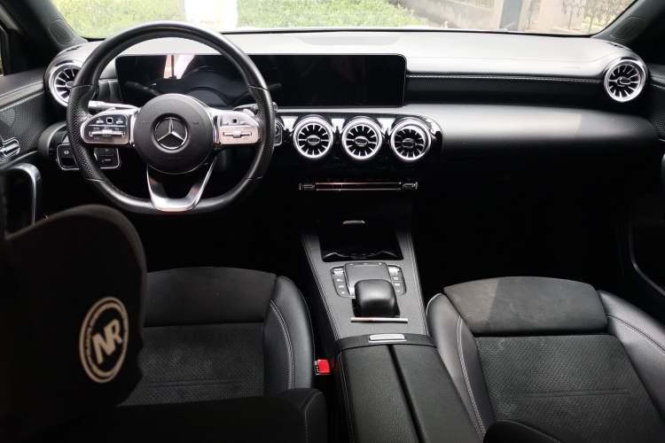 Used Mercedes-Benz A-Class 2022 A 200 L Sport Sedan Fashion Model Center Console