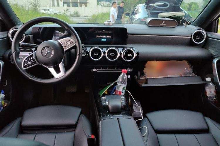 Used Mercedes-Benz A-Class 2022 A 180 L Center Console
