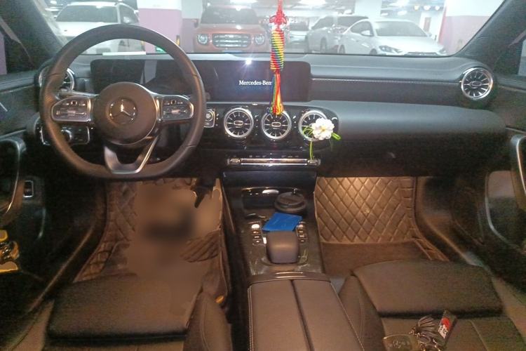 Used Mercedes-Benz A-Class 2022 Restyled A 200 L Sport Sedan Fashion Version Center Console