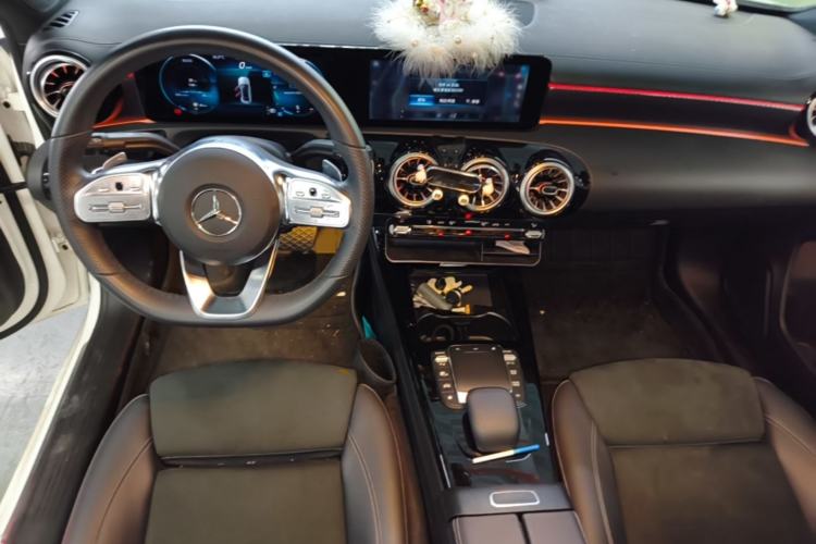 Used Mercedes-Benz A-Class 2022 A 200 L Sport Sedan Fashion Model Center Console