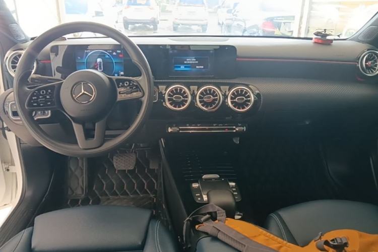 Used Mercedes-Benz A-Class 2022 A 180 L Center Console