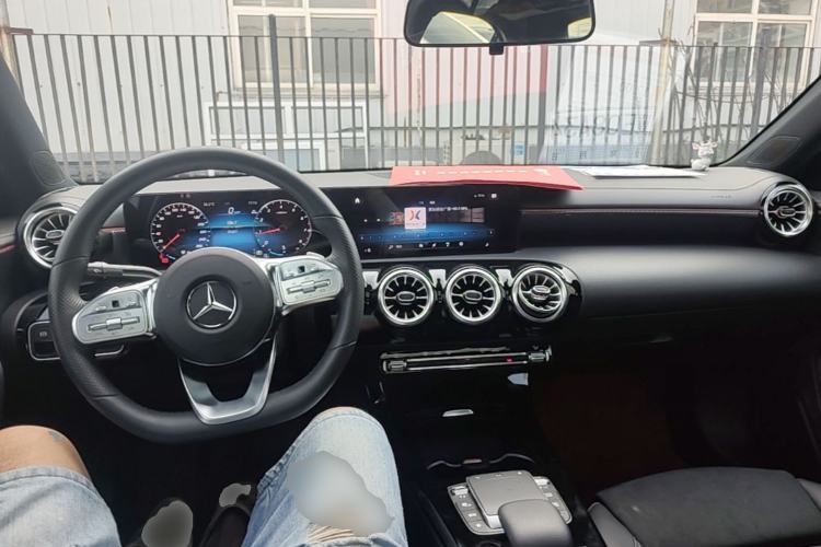Used Mercedes-Benz A-Class 2022 Revised Version A 200 L Sport Sedan Fashionable Style Center Console