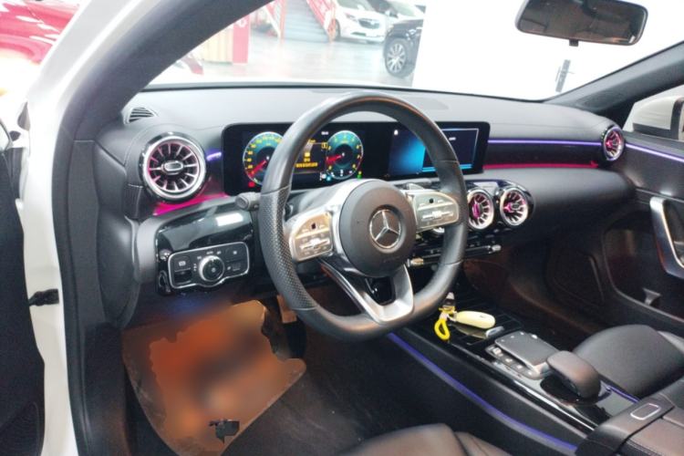 Used Mercedes-Benz A-Class 2022 Restyled A 200 L Sport Sedan Fashion Version Center Console