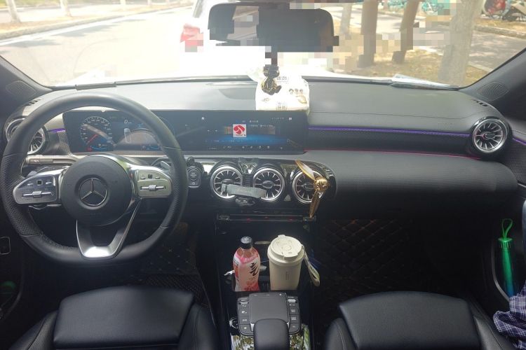 Used Mercedes-Benz A-Class 2022 Restyled A 200 L Sport Sedan Fashion Version Center Console