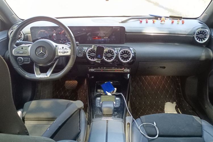 Used Mercedes-Benz A-Class 2022 A 200 L Sport Sedan Fashion Model Center Console