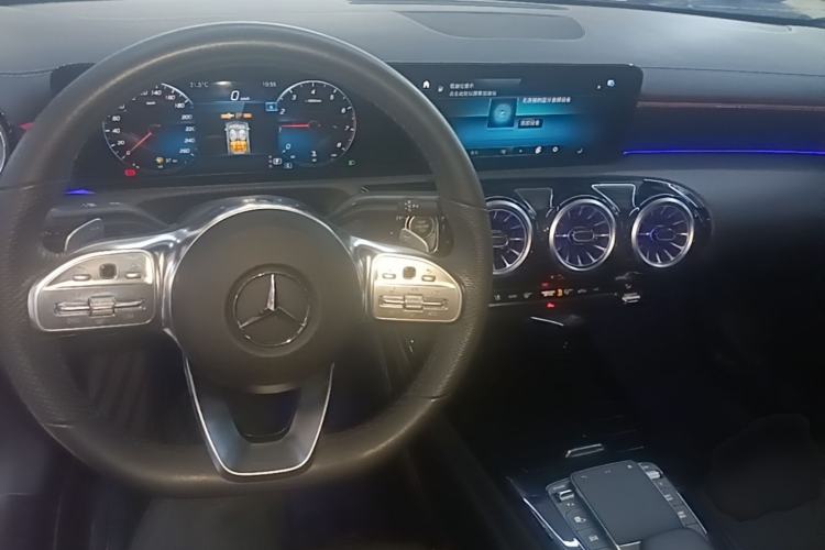 Used Mercedes-Benz A-Class 2022 A 200 L Sport Sedan Fashion Model Center Console
