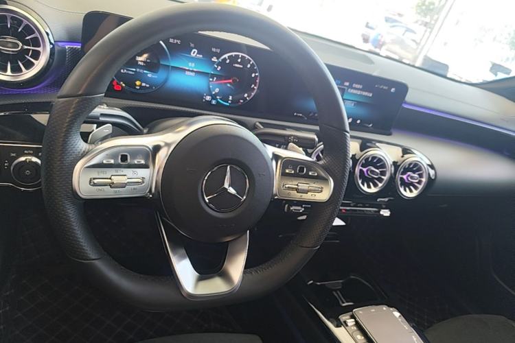 Used Mercedes-Benz A-Class 2022 A 200 L Sport Sedan Fashion Model Center Console