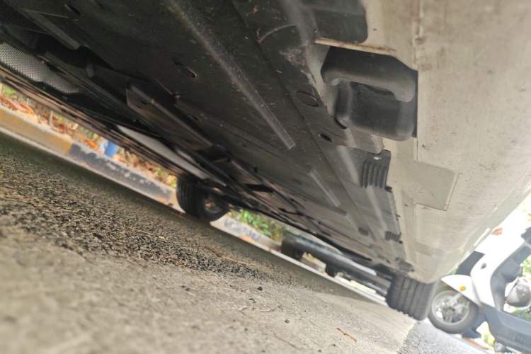 Used Mercedes-Benz A-Class 2022 Second Facelift A 200 L Sport Sedan Fashion Version Chassis Front Left