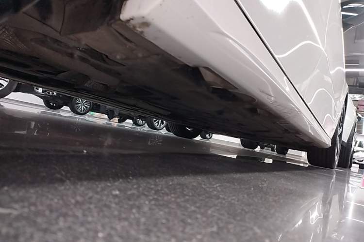 Used Mercedes-Benz A-Class 2022 Revised Version A 200 L Sport Sedan Fashionable Style Chassis Rear Right