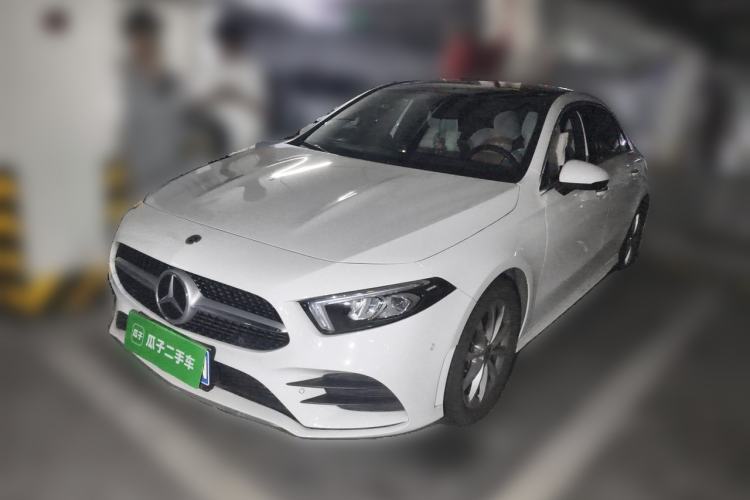 Used Mercedes-Benz A-Class 2022 A 200 L Sport Sedan Fashion Model Guazi used car, China used car export, Used car for sale, Used cars, Cheapest cars for sale