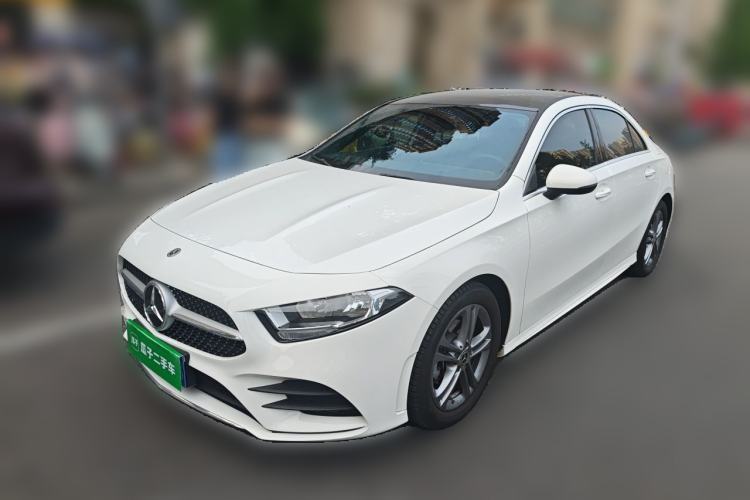 Used Mercedes-Benz A-Class 2022 Restyled A 180 L Sport Sedan Guazi used car, China used car export, Used car for sale, Used  cars, Cheapest cars for sale