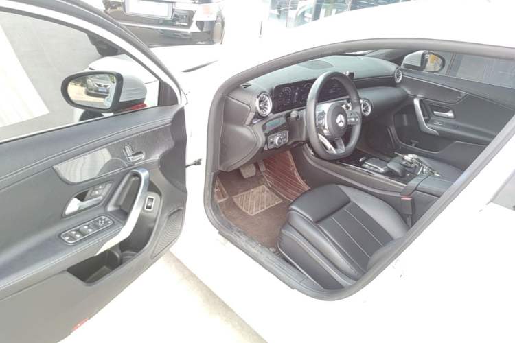 Used Mercedes-Benz A-Class 2022 Restyled A 200 L Sport Sedan Fashion Version Driver Seat