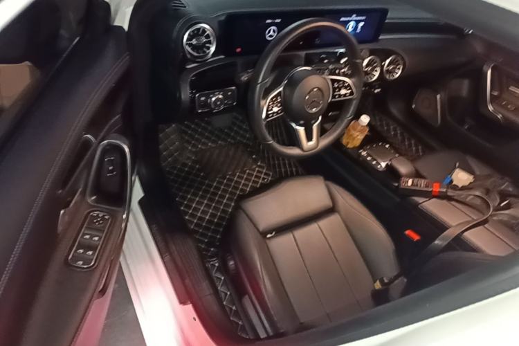 Used Mercedes-Benz A-Class 2022 Restyled A 200 L Sport Sedan Fashion Version Driver Seat