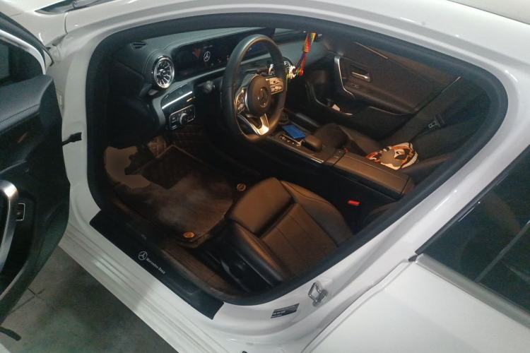 Used Mercedes-Benz A-Class 2022 Restyled A 200 L Sport Sedan Fashion Version Driver Seat