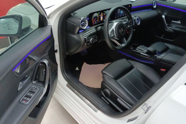Used Mercedes-Benz A-Class 2022 Restyled A 200 L Sport Sedan Fashion Version Driver Seat