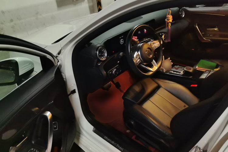 Used Mercedes-Benz A-Class 2022 Restyled A 200 L Sport Sedan Fashion Version Driver Seat