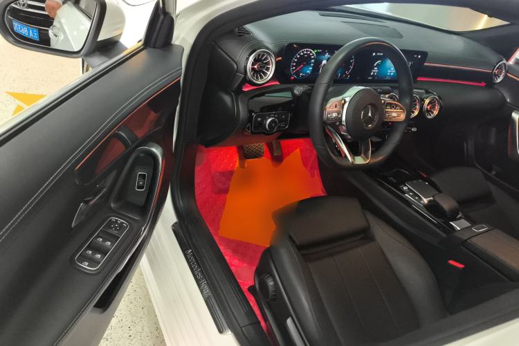Used Mercedes-Benz A-Class 2022 Restyled A 200 L Sport Sedan Fashion Version Driver Seat