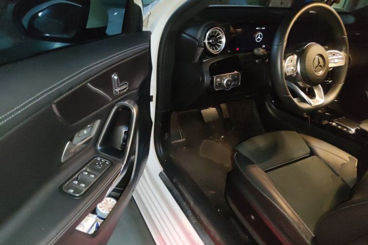 Used Mercedes-Benz A-Class 2022 Revised Version A 200 L Sport Sedan Fashionable Style Driver Seat