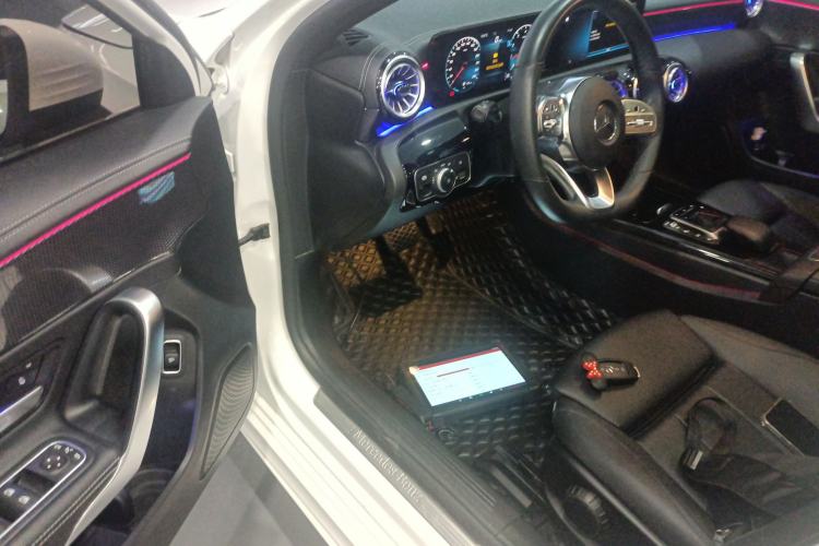 Used Mercedes-Benz A-Class 2022 Restyled A 200 L Sport Sedan Fashion Version Driver Seat