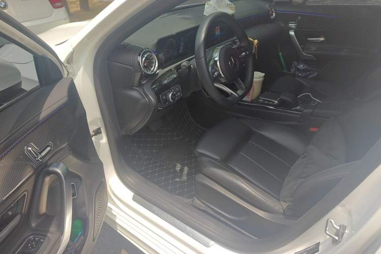 Used Mercedes-Benz A-Class 2022 Restyled A 200 L Sport Sedan Fashion Version Driver Seat