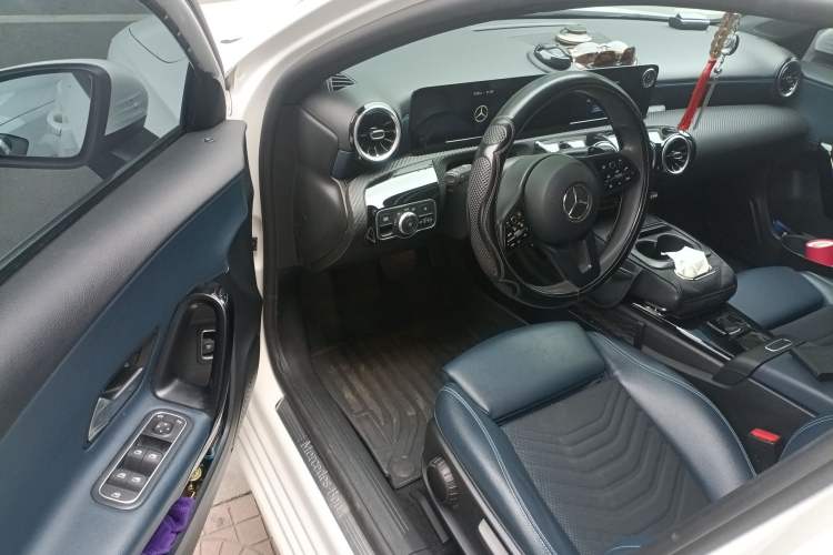 Used Mercedes-Benz A-Class 2022 A 180 L Driver Seat