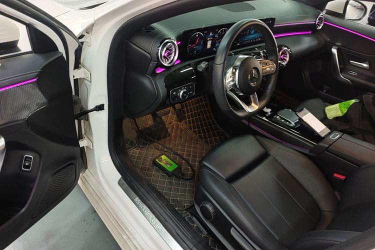 Used Mercedes-Benz A-Class 2022 Restyled A 200 L Sport Sedan Fashion Version Driver Seat