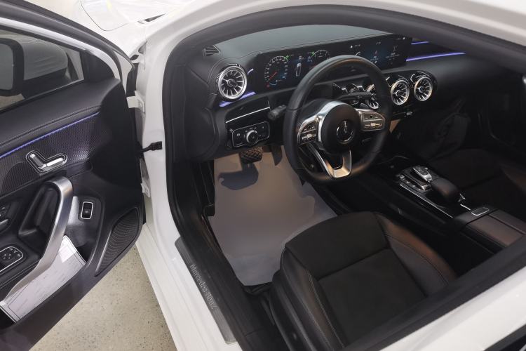 Used Mercedes-Benz A-Class 2022 Revised Version A 200 L Sport Sedan Fashionable Style Driver Seat