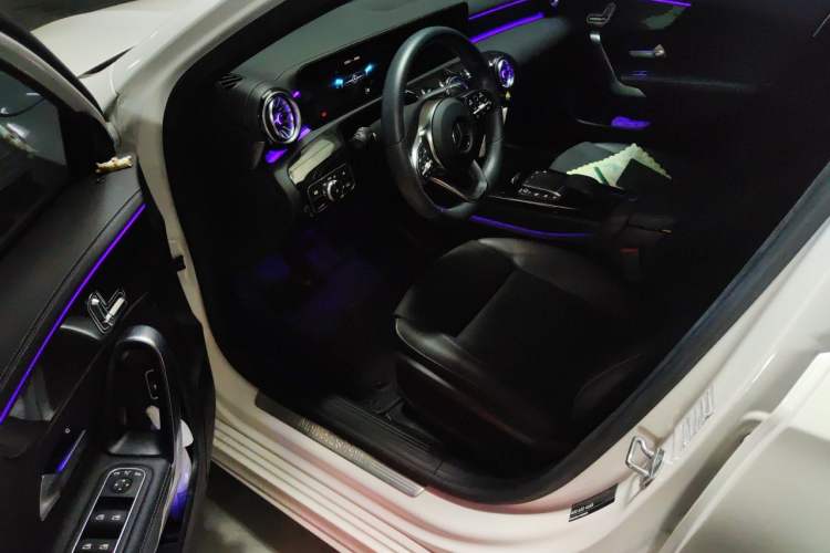 Used Mercedes-Benz A-Class 2022 A 200 L Sport Sedan Fashion Model Driver Seat