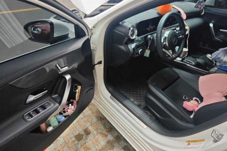 Used Mercedes-Benz A-Class 2022 Restyled A 200 L Sport Sedan Fashion Version Driver Seat