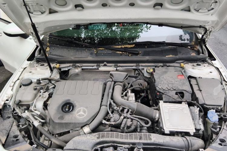 Used Mercedes-Benz A-Class 2022 Revised Version A 200 L Sport Sedan Fashionable Style Engine Bay