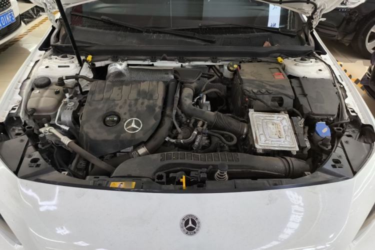 Used Mercedes-Benz A-Class 2022 Revised Version A 200 L Sport Sedan Fashionable Style Engine Bay