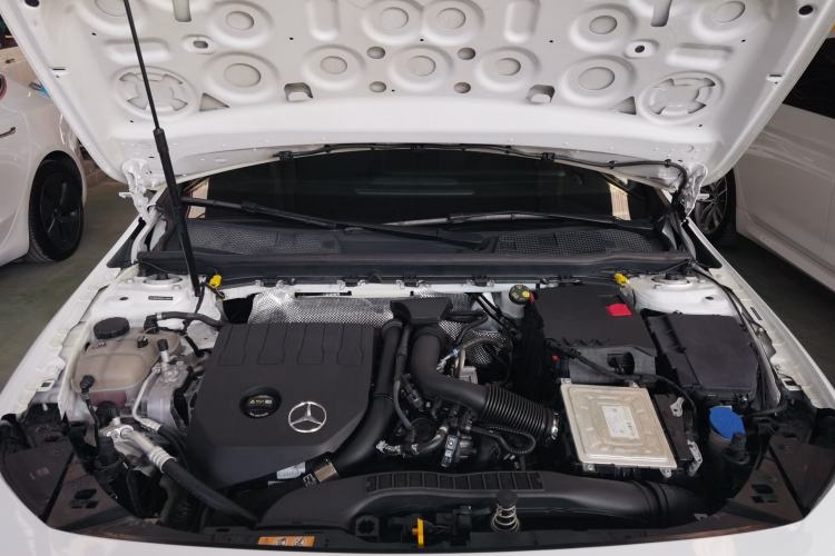 Used Mercedes-Benz A-Class 2022 Second Facelift A 200 L Sport Sedan Fashion Version Engine Bay