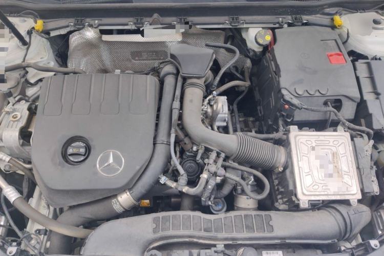 Used Mercedes-Benz A-Class 2022 Revised Version A 200 L Sport Sedan Fashionable Style Engine Bay