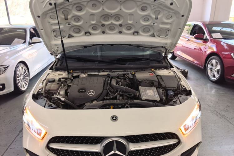 Used Mercedes-Benz A-Class 2022 Second Facelift A 200 L Sport Sedan Fashion Version Engine Bay