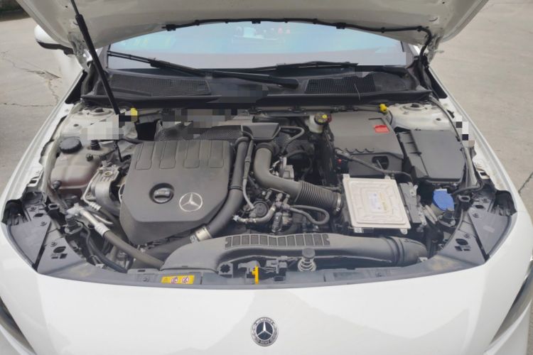 Used Mercedes-Benz A-Class 2022 Revised Version A 200 L Sport Sedan Fashionable Style Engine Bay