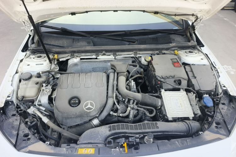 Used Mercedes-Benz A-Class 2022 Revised Version A 200 L Sport Sedan Fashionable Style Engine Bay