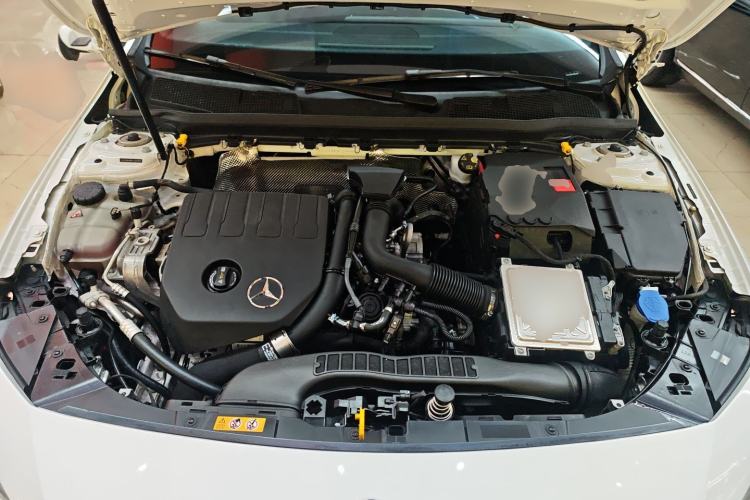 Used Mercedes-Benz A-Class 2022 Revised Version A 200 L Sport Sedan Fashionable Style Engine Bay