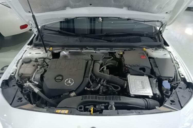 Used Mercedes-Benz A-Class 2022 Restyled A 200 L Sport Sedan Fashion Version Engine Bay