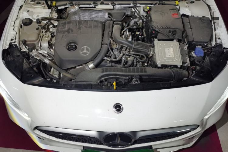 Used Mercedes-Benz A-Class 2022 Revised Version A 200 L Sport Sedan Fashionable Style Engine Bay