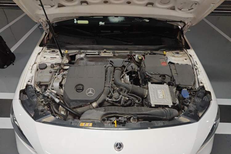 Used Mercedes-Benz A-Class 2022 A 200 L Sport Sedan Fashion Model Engine Bay