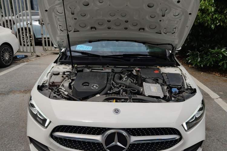 Used Mercedes-Benz A-Class 2022 Second Facelift A 200 L Sport Sedan Fashion Version Engine Bay