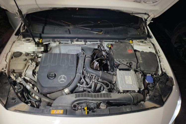 Used Mercedes-Benz A-Class 2022 Revised Version A 200 L Sport Sedan Fashionable Style Engine Bay