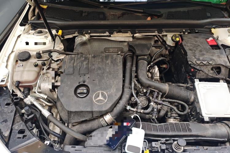 Used Mercedes-Benz A-Class 2022 Revised Version A 200 L Sport Sedan Fashionable Style Engine Bay