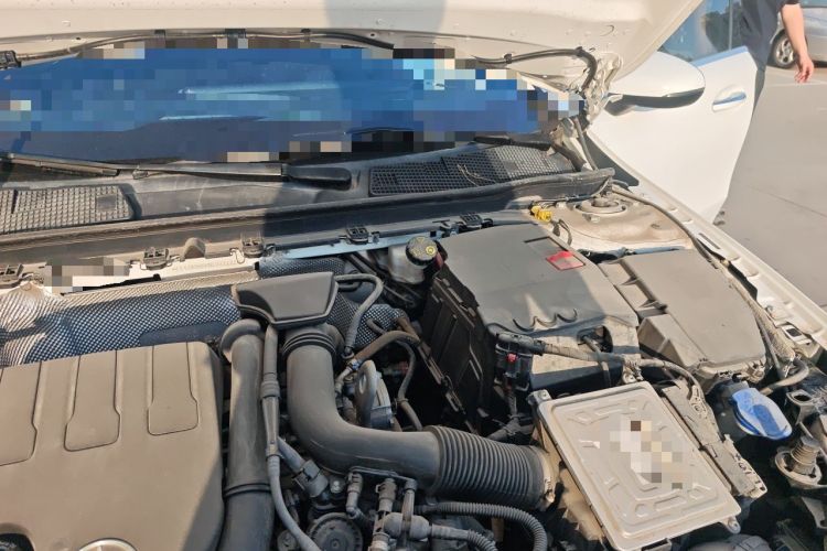 Used Mercedes-Benz A-Class 2022 Restyled A 200 L Sport Sedan Fashion Version Engine Bay Left