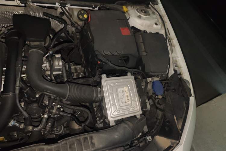 Used Mercedes-Benz A-Class 2022 A 180 L Sport Sedan Engine Bay Left